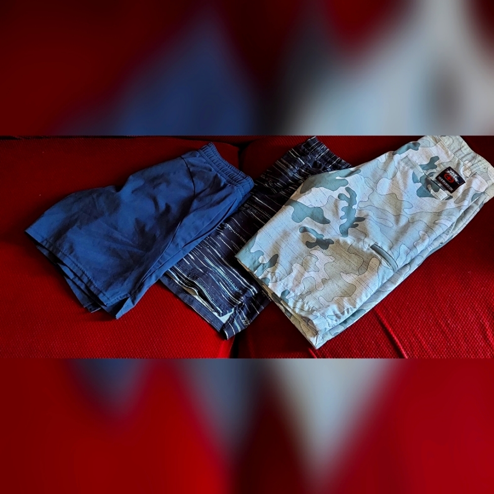 Men's Short Bundle Size Small